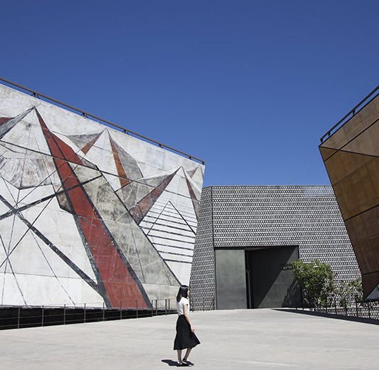 Il Serpentine Pavilion di Frida Escobedo: storia, estetica e funzionalità